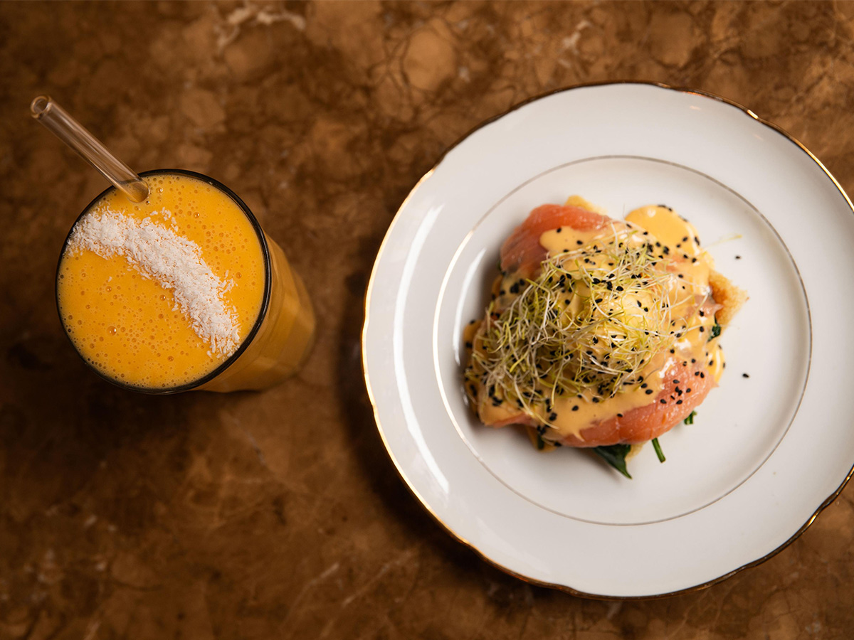 Plato de desayuno de Le Clan, en el Barrio de Justicia de Madrid