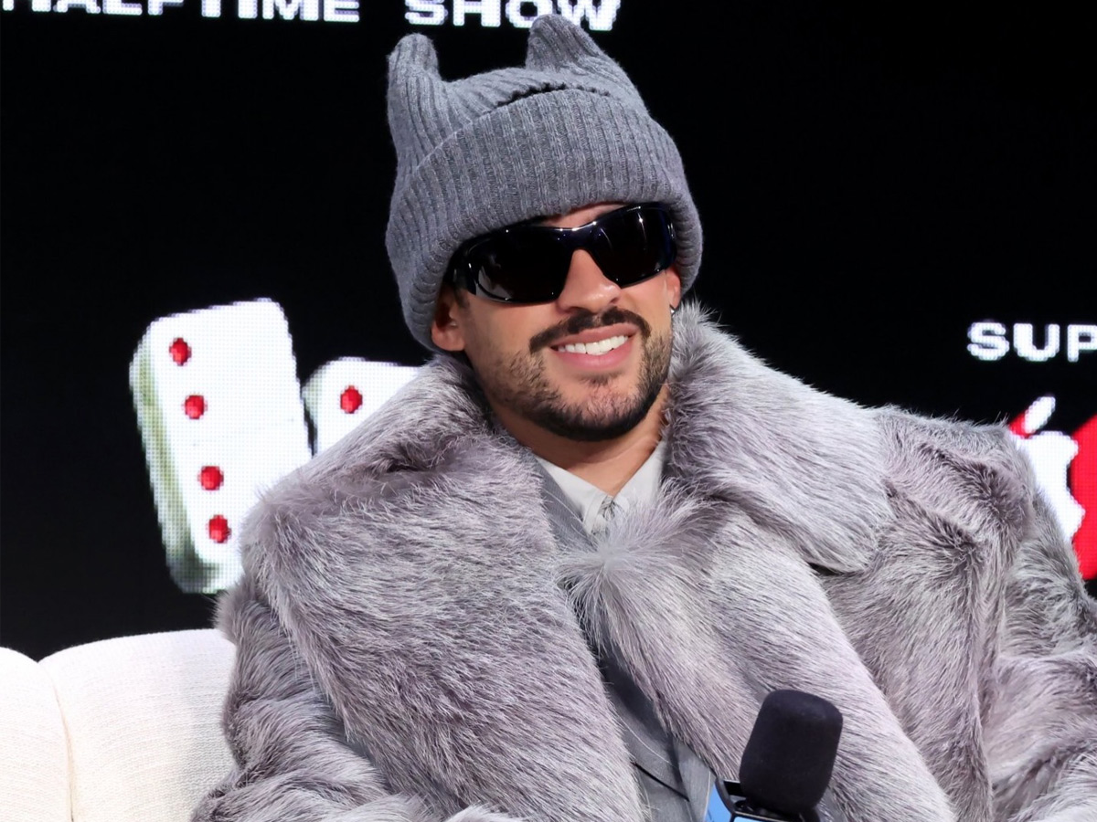 Bad Bunny durante la presentación de su participación en la Super Bowl 2026