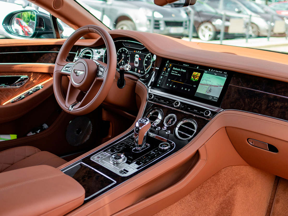 Bentley Continental Interior