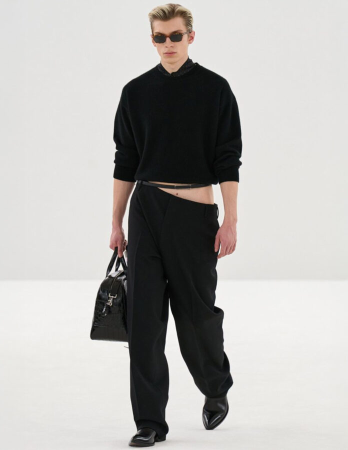 Desfile Tom Ford otoño/invierno 2026 2027 look hombre