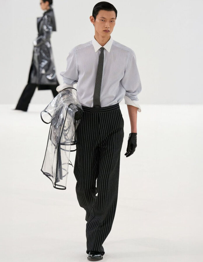 Desfile Tom Ford otoño/invierno 2026 2027 look hombre