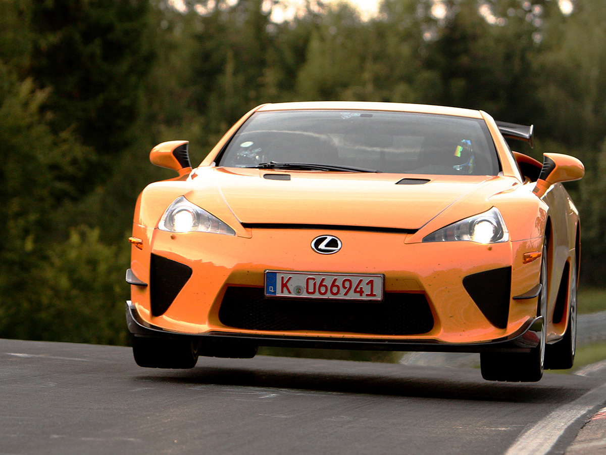 Lexus LFA Nurburgring naranja