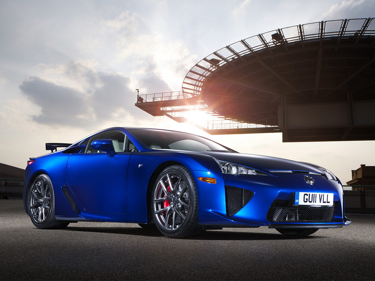 Lexus LFA azul