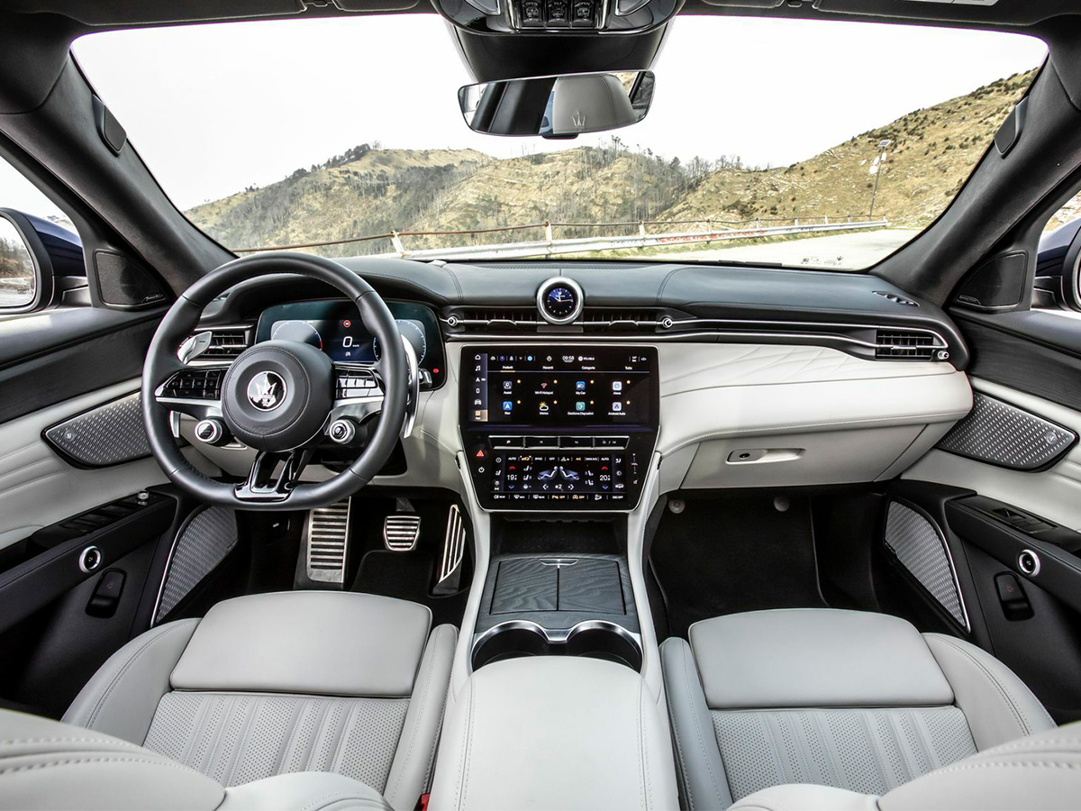 Maserati Grecale Interior