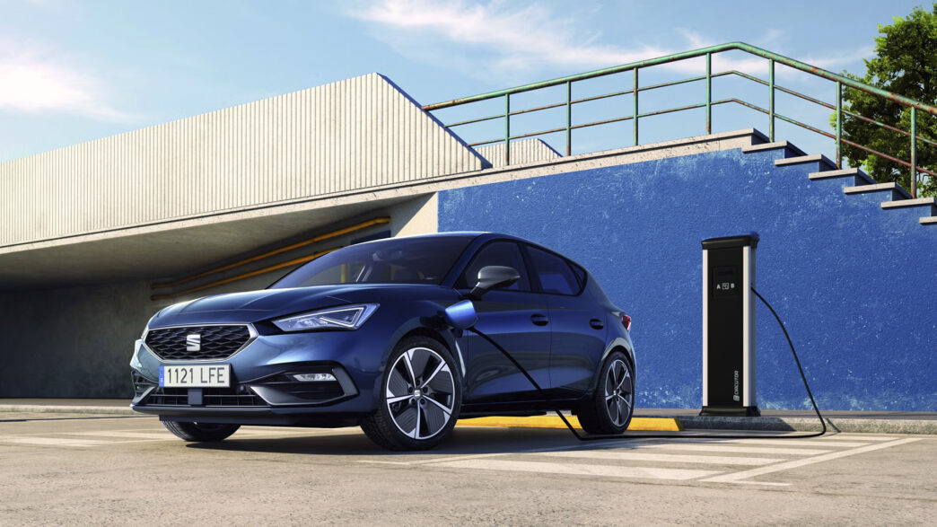 Seat León PHEV azul