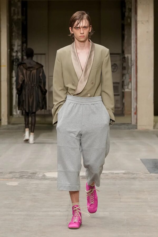 Desfile Dries van Noten primavera 2026