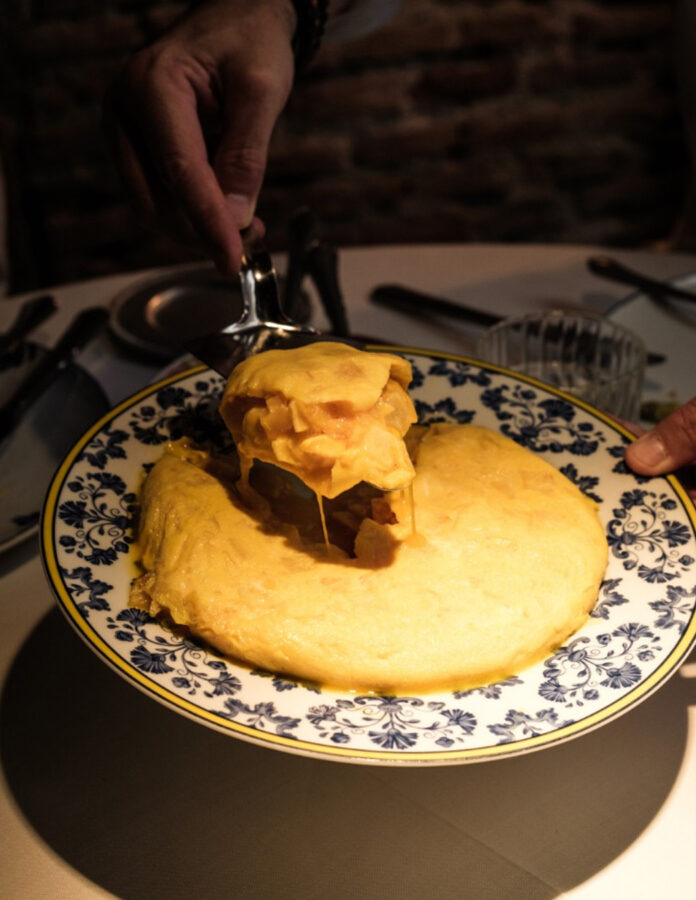 Taberna Pedraza, donde comer la mejor tortilla en Madrid