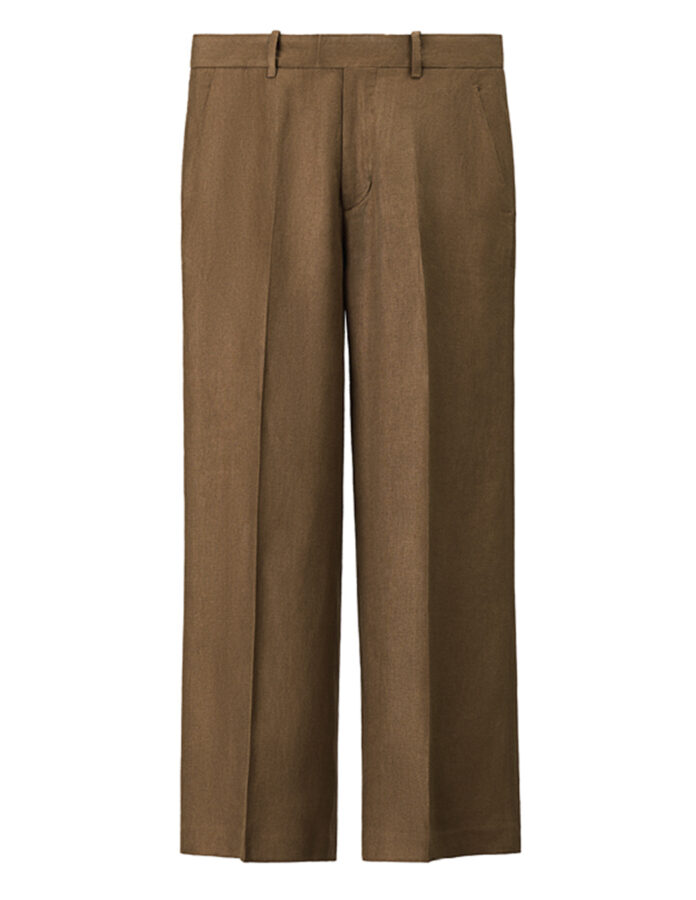 Pantalón de pinzas color camel de H&M
