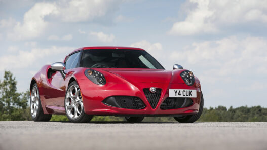 Alfa Romeo 4 C rojo