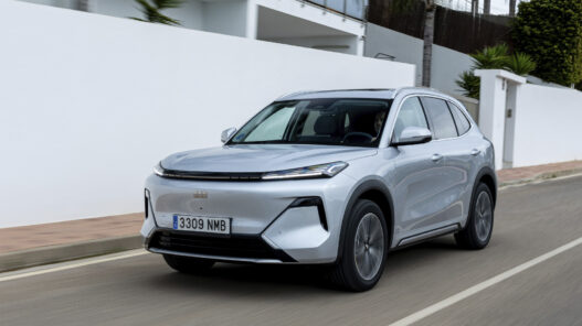 Nuevo Geely Starray EM-i azul claro