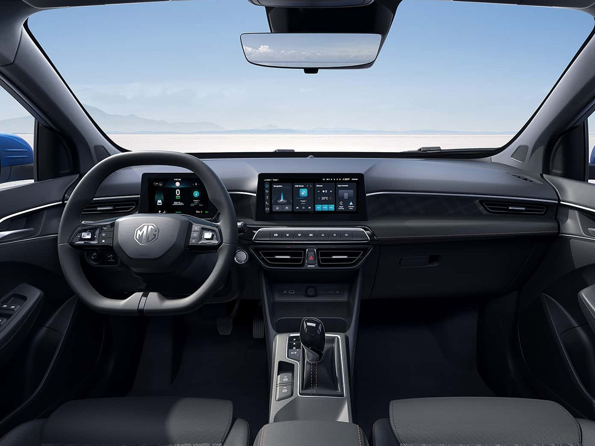 MG3 interior