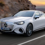 Estos son los 5 coches eléctricos con más autonomía del mercado en 2026 Mercedes Clase C eléctrico color blanco