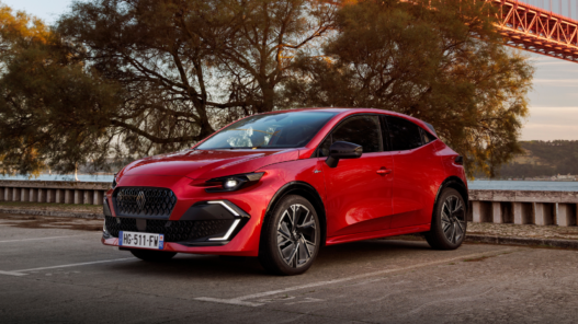 Nuevo Renault Clio 2026 rojo
