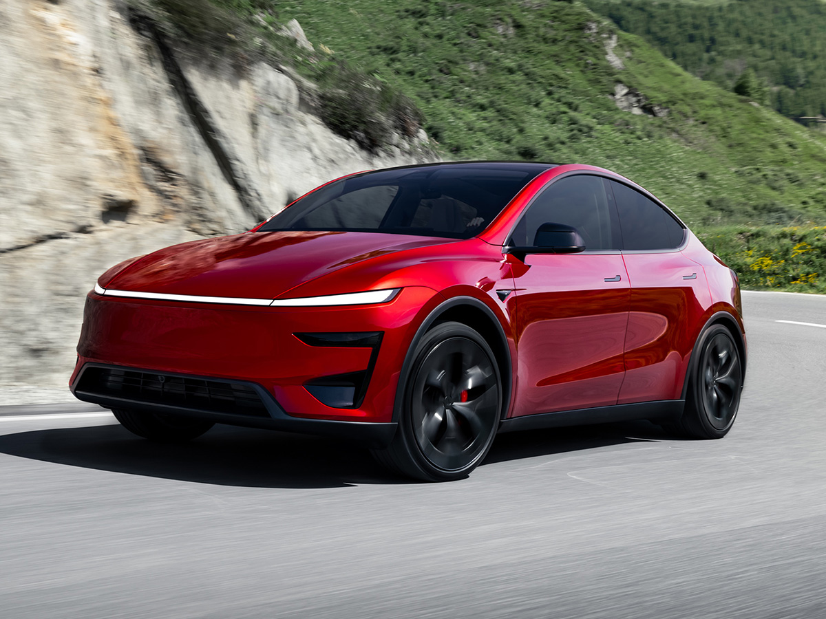 Tesla Model Y rojo