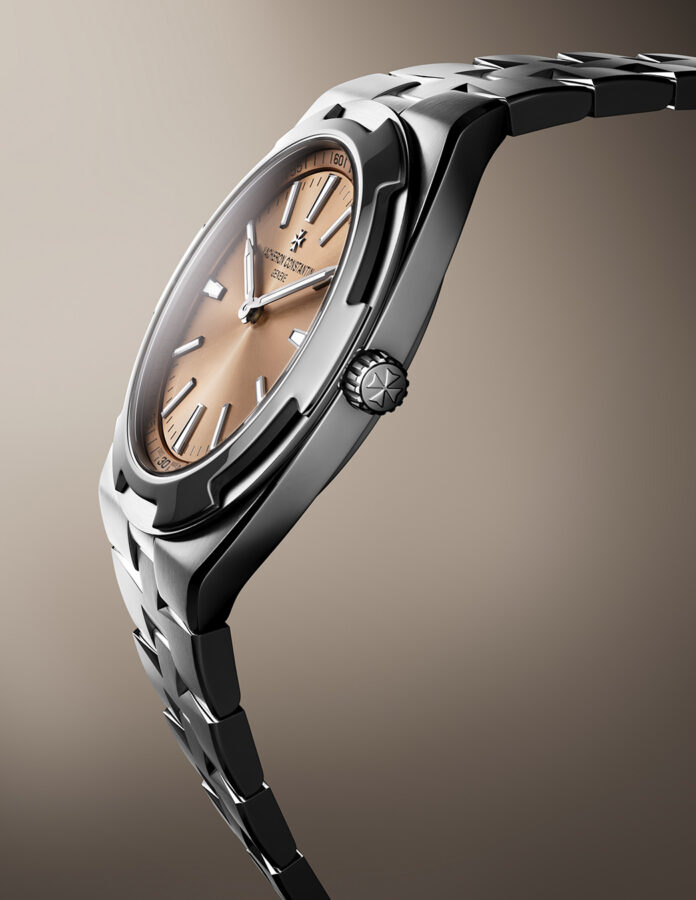 Vacheron Constantin Overseas esfera salmón platino
