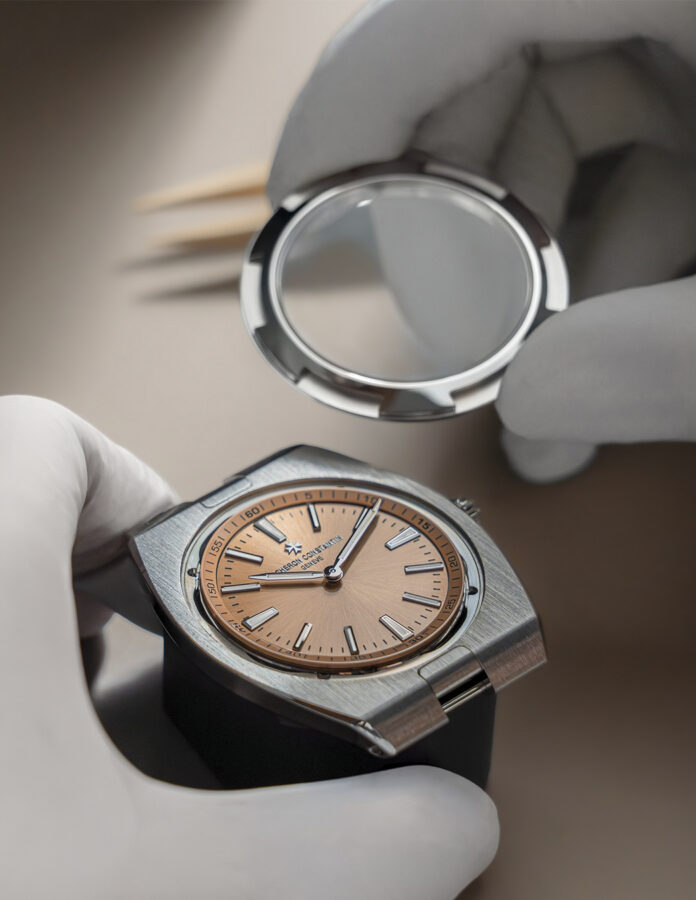 ensamblaje reloj Vacheron Constantin Overseas Ultraplano