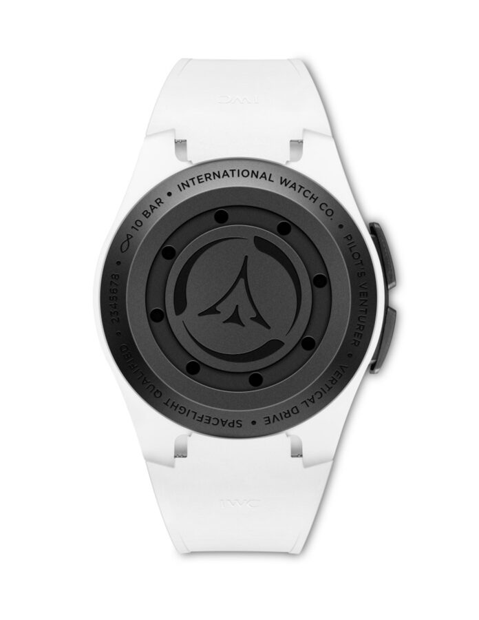 ondo de caja del IWC Venturer Vertical Drive con grabado inspirado en vehículos espaciales