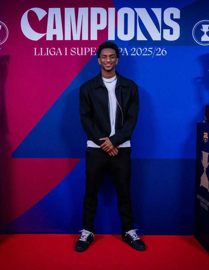 Alejandro Balde, en la cena de celebración del Barcelona