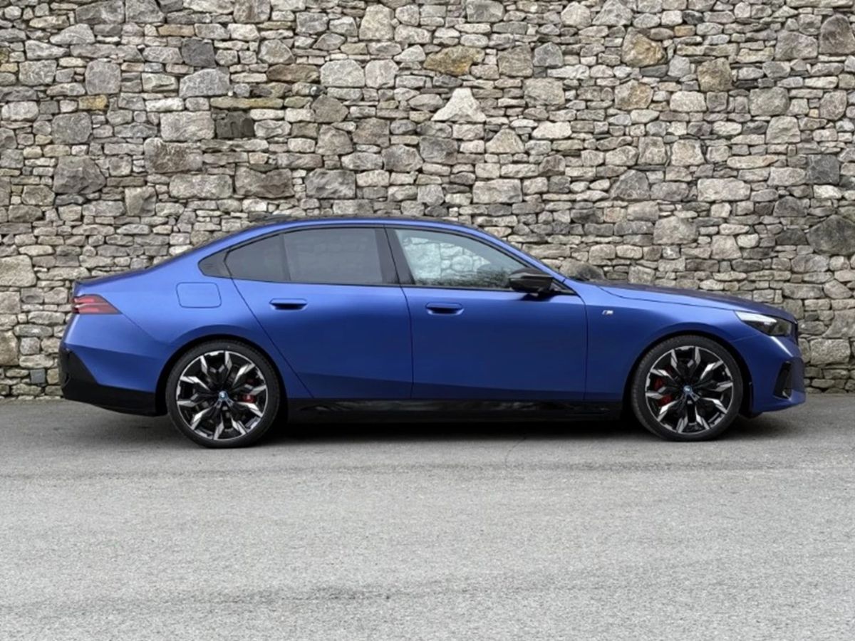 Carlos Espí coche personal BMW i5