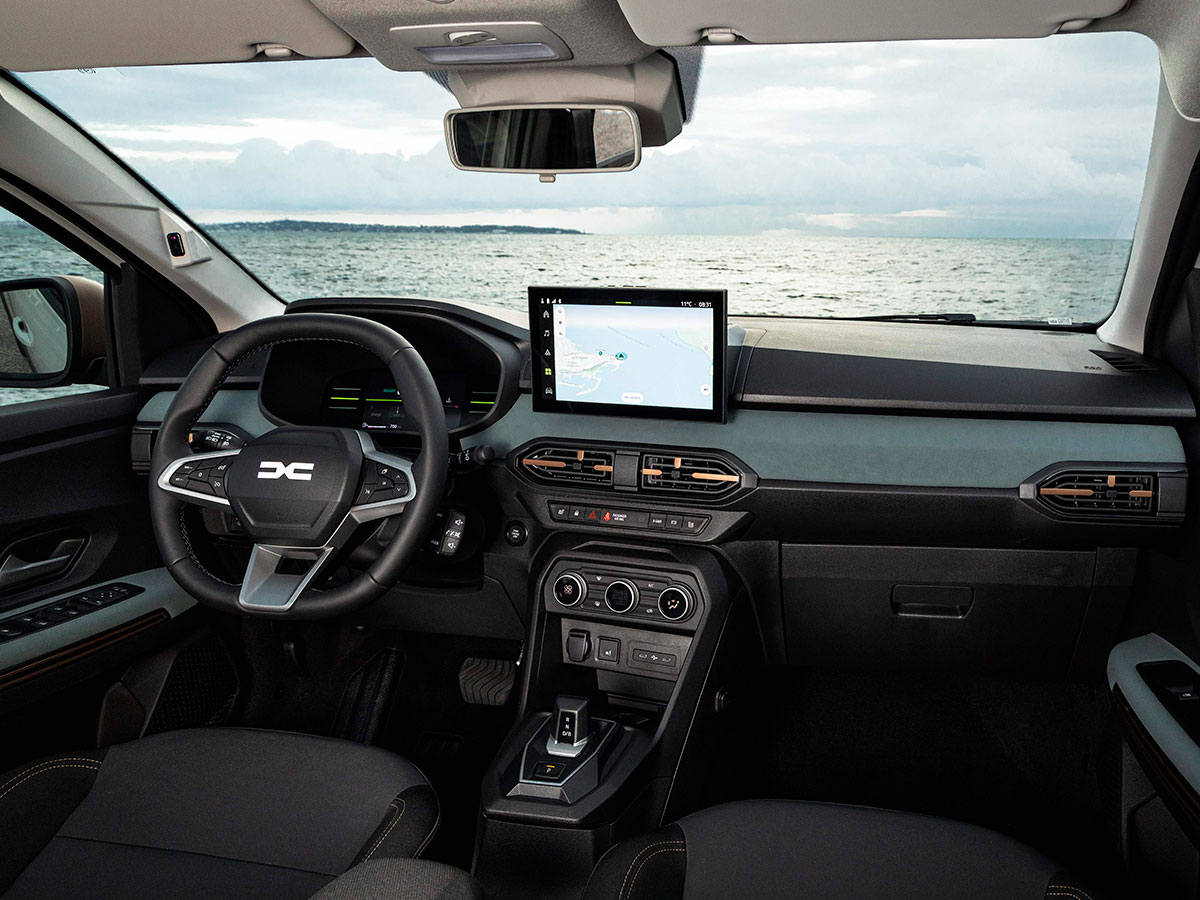 Interior Dacia Jogger Hybrid 155