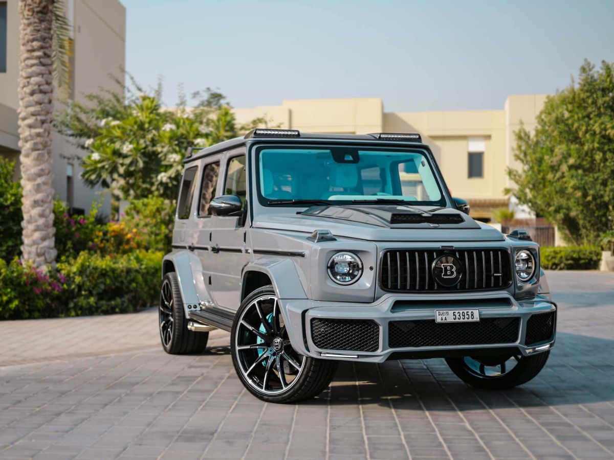 coche personal de Eduardo Camavinga Mercedes G-Wagon Brabus 800