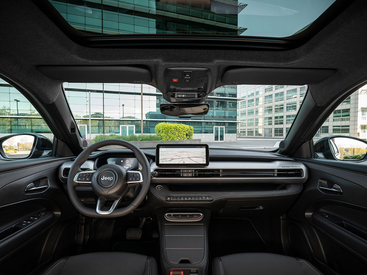 Interior del nuevo Jeep Avenger 2026