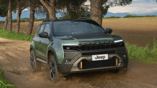 Jeep Avenger 85 Aniversario 2026 color verde