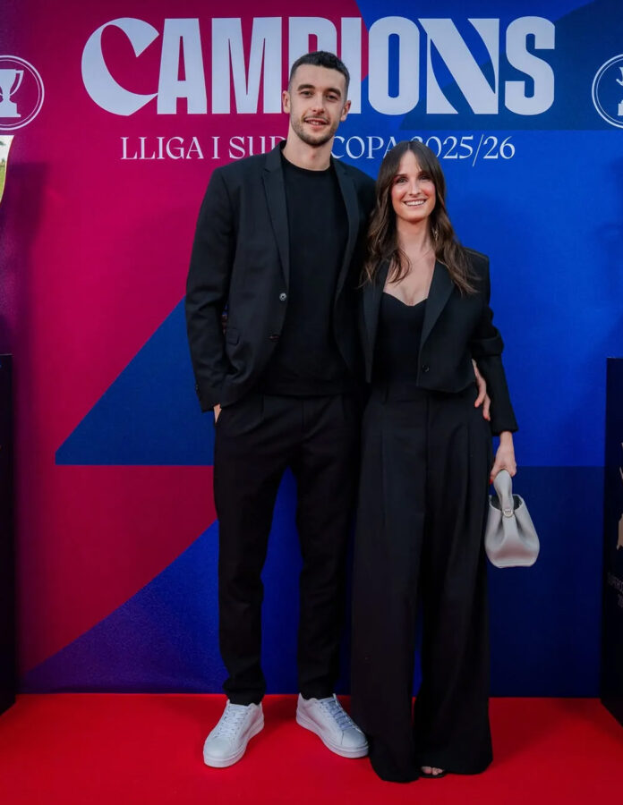 Joan García y Anna Pesarrodona, en la cena de celebración del Barcelona