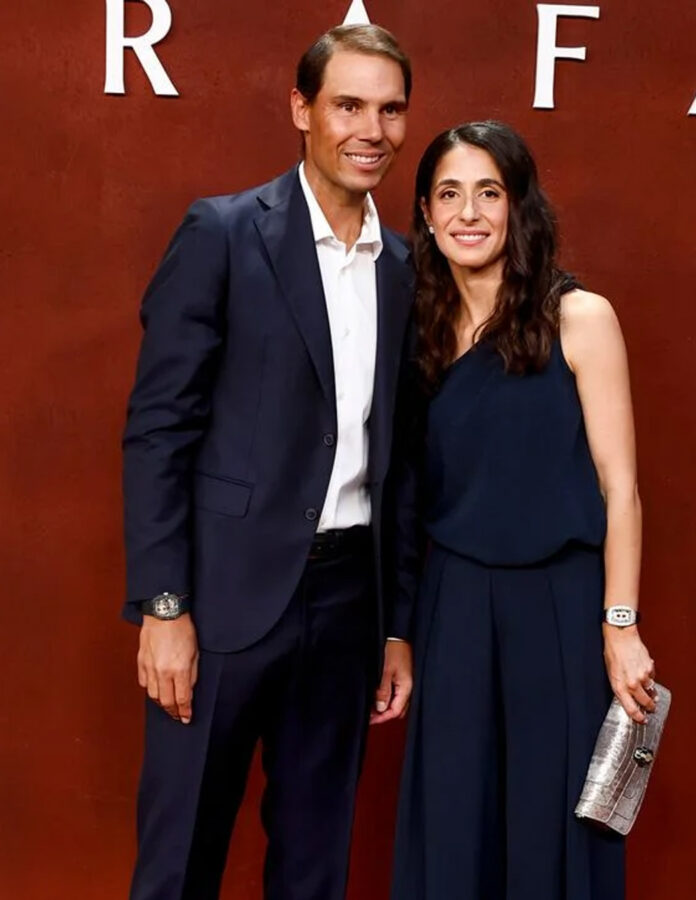 Rafa Nadal junto a su mujer Mery Perelló en la presentación de su documental "Rafa"