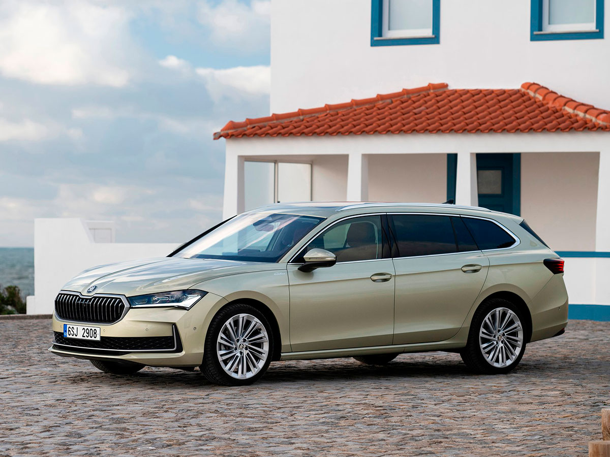 Skoda Superb Combi, hasta 1.865 litros de maletero