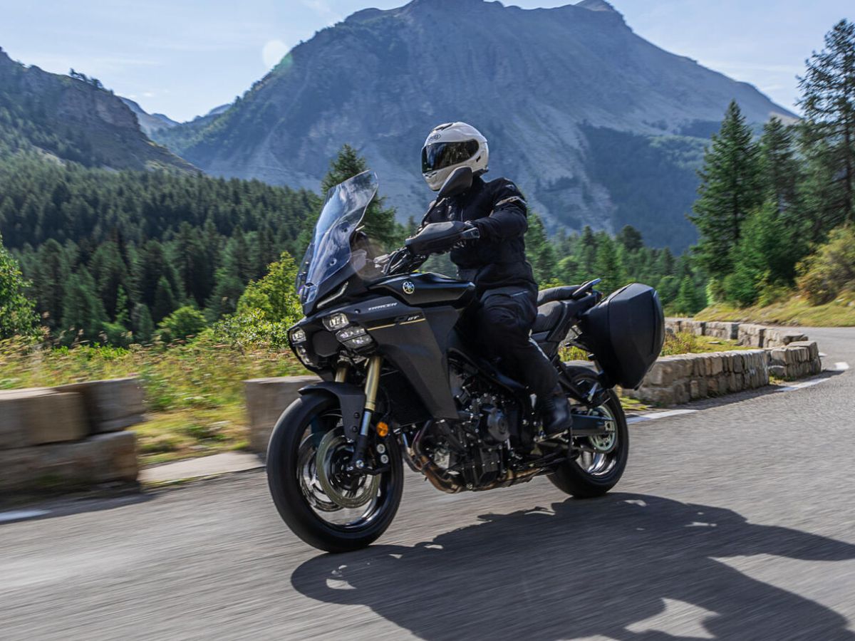 Yamaha Tracer 9 GT Frontal