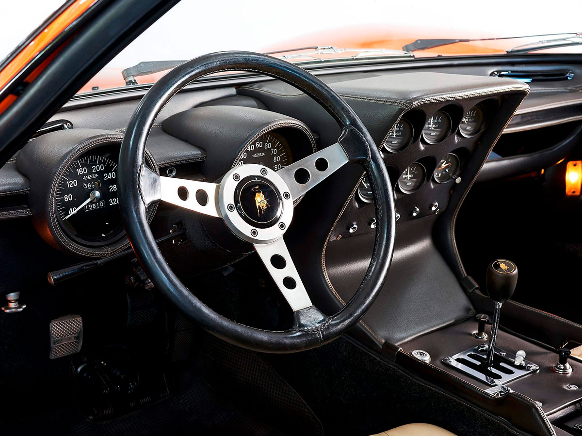Interior del Lamborghini Miura