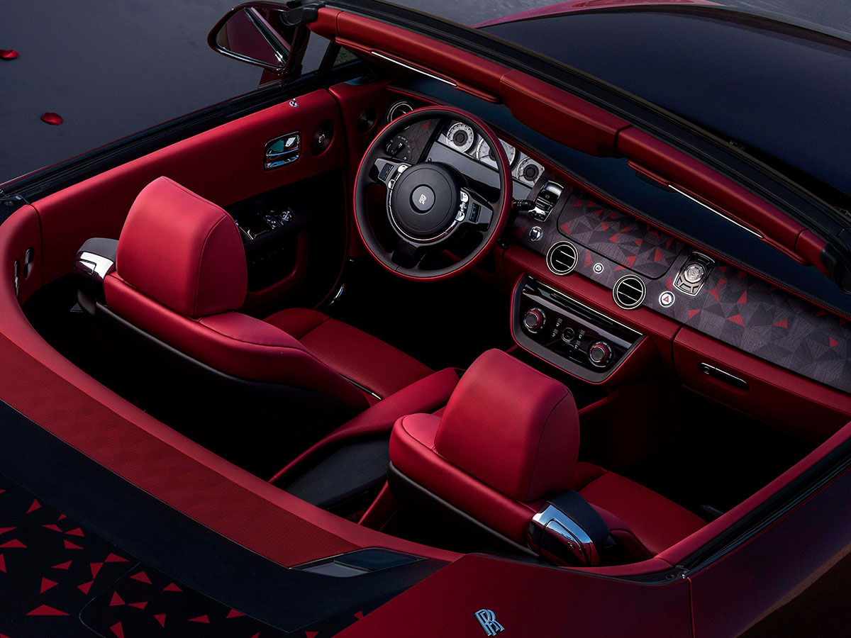 Rolls-Royce La Rose Noire Droptail