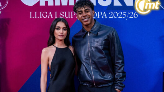 Lamine Yamal y su novia Inés García en la cena de celebración del Barcelona mayo 2026