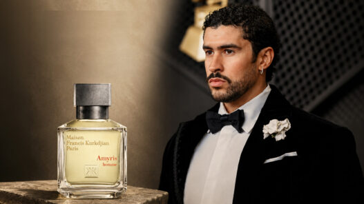 Collage de bad Bunny con su perfume