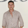 Aaron Pipper en el photocall desfile Dior verano 2027 junio 2026