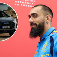 Mundial 2026: la curiosa historia detrás del coche oficial que patrocina a la selección española de fútbol Borja Iglesias con el coche Ebro en círculo