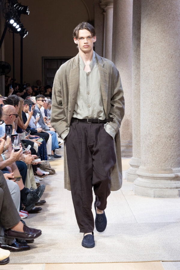 desfile Giorgio Armani primavera verano 2027