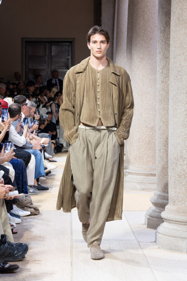 desfile Giorgio Armani primavera verano 2027