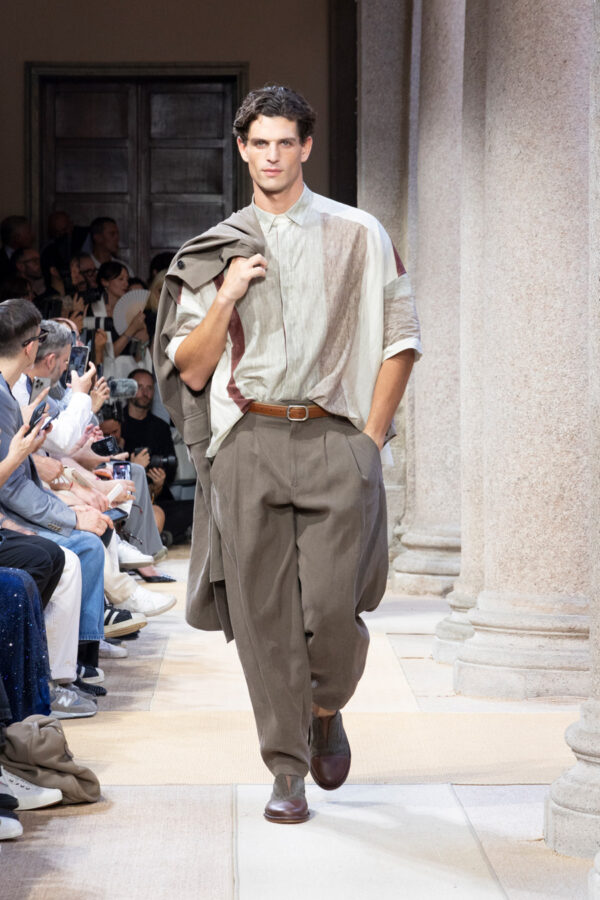 desfile Giorgio Armani primavera verano 2027