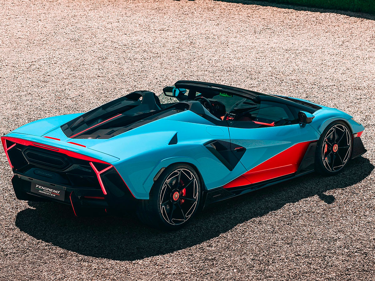 vista trasera del Lamborghini Fenomeno.