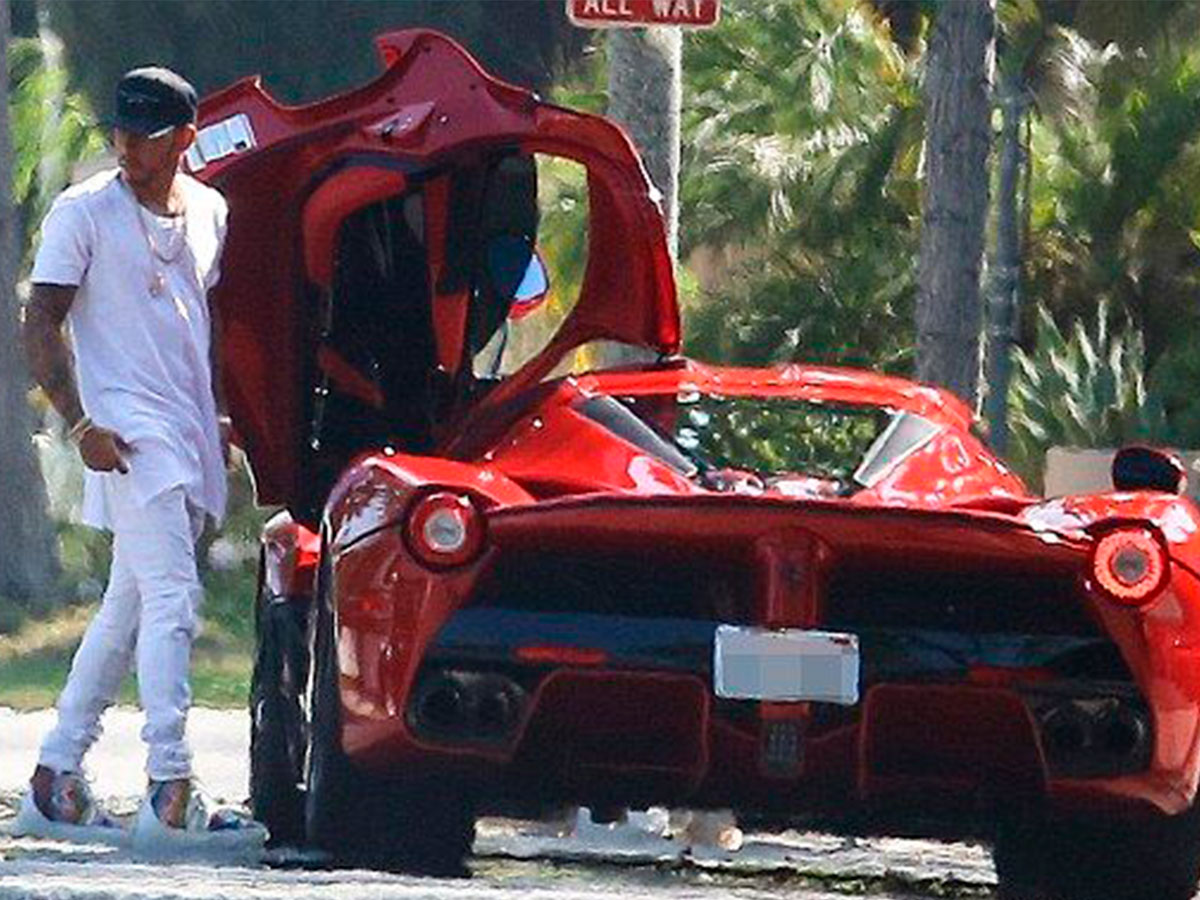 Ferrari LaFerrari coche Lewis Hamilton