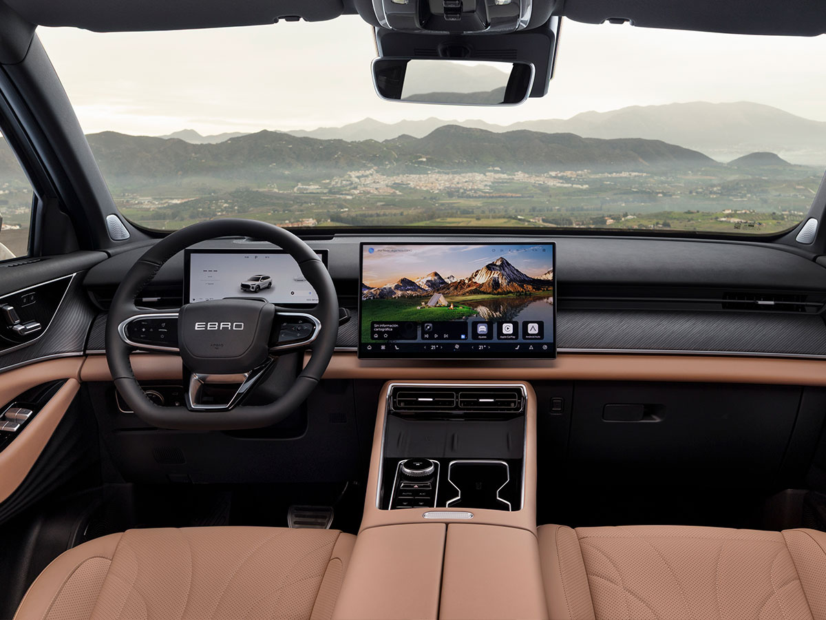 interior del coche Ebro