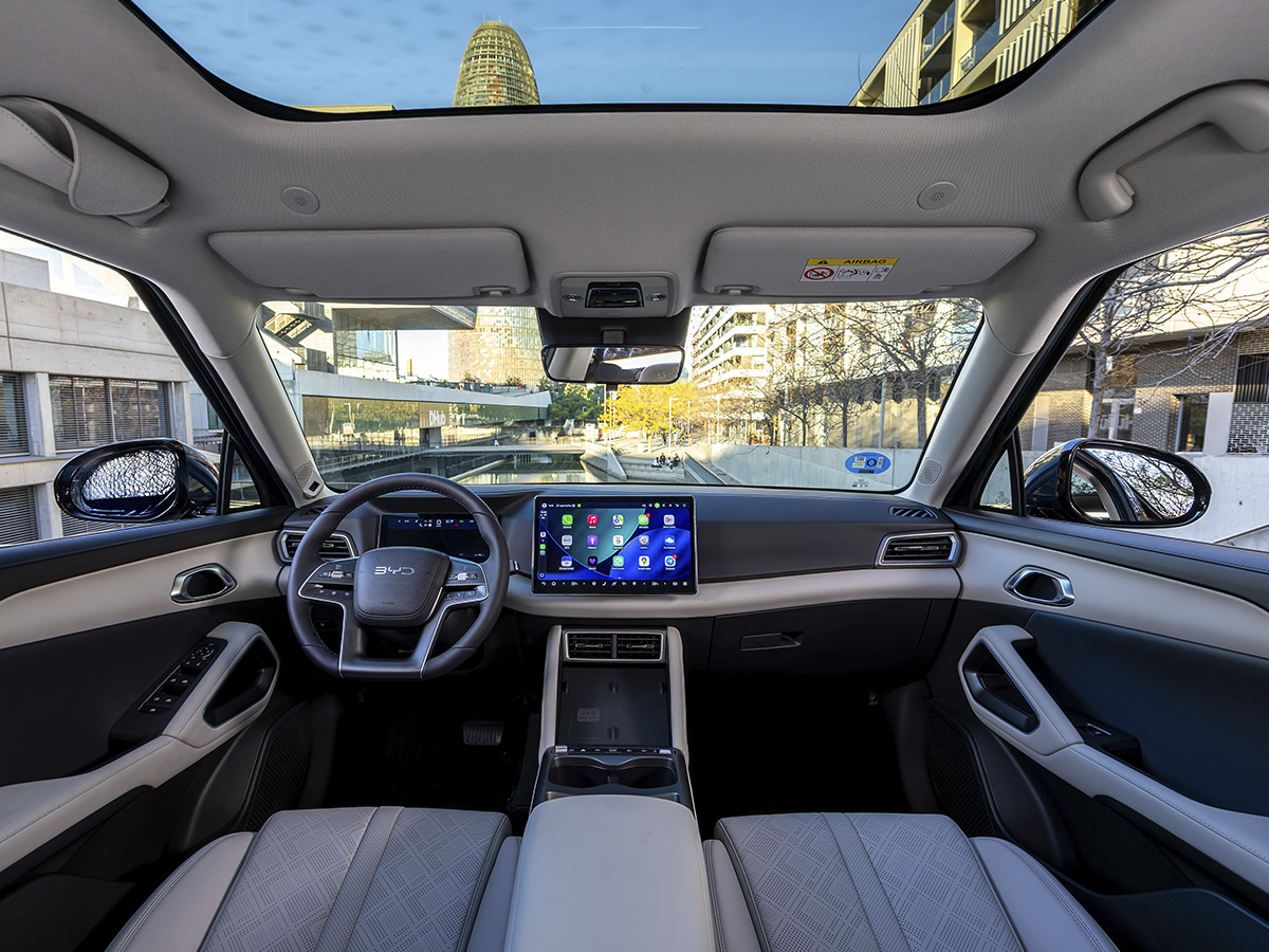 Interior del BYD Atto 2