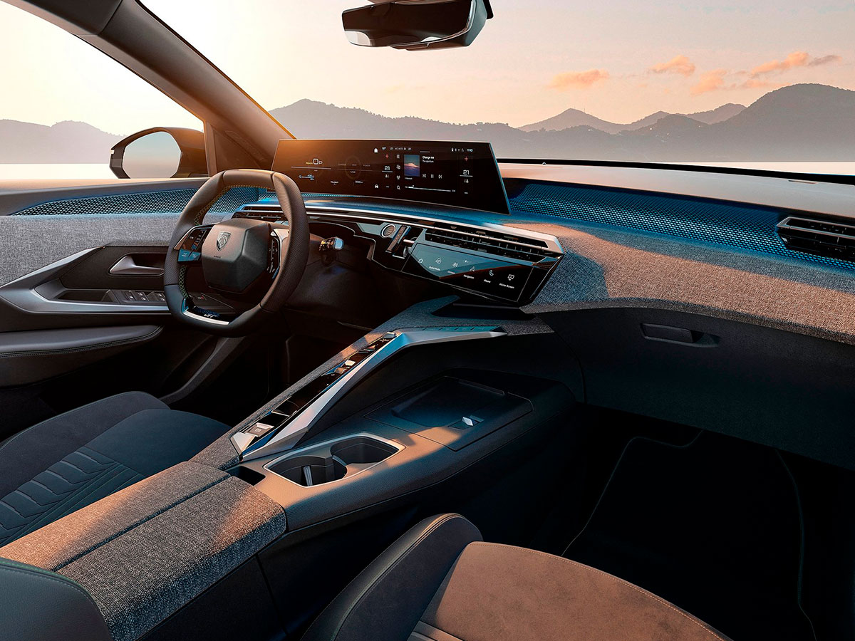 Interior del Peugeot E-3008