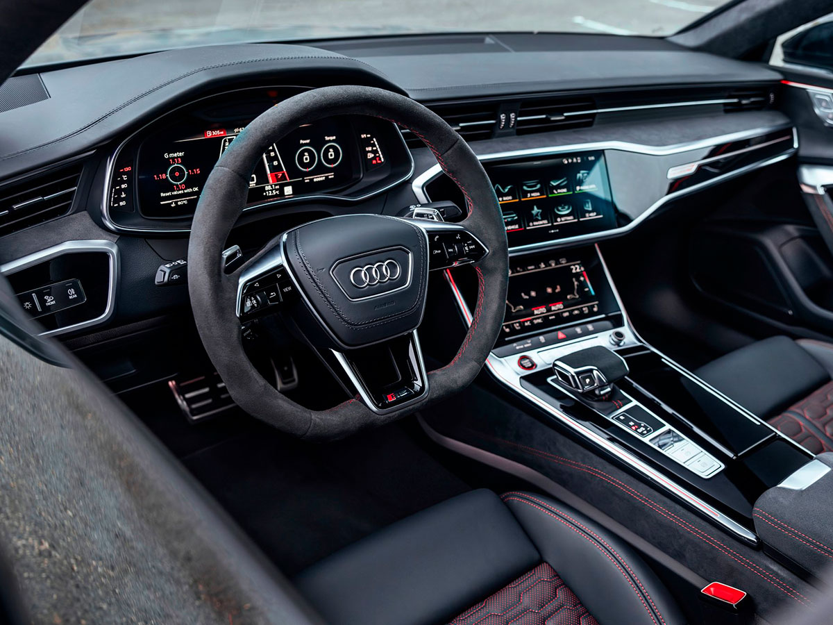 Interior del Audi RS7 Sportback de El Rubius.