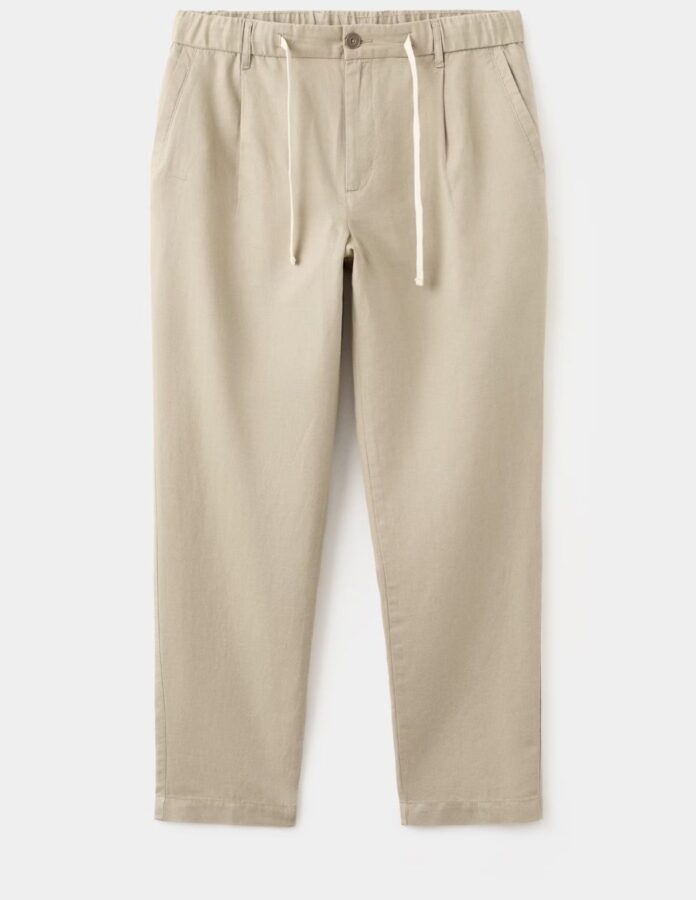 Los pantalones slim fit de Mango