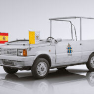 La increíble historia del papamóvil español: cuando SEAT tuvo que fabricar en tiempo récord un coche para el papa Seat Panda Papamovil