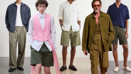 collage que muestra diferentes modelos con pantalones verdes combinados de distinta forma