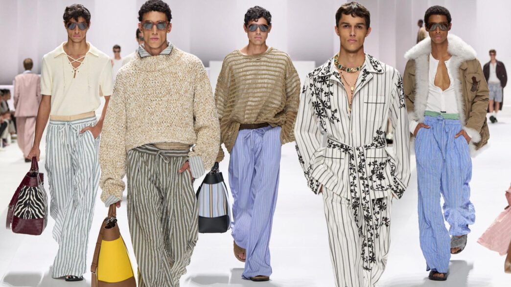 modelos desfilando con pantalones pijama desfile Dolce & Gabbana primavera/verano 2026